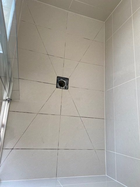 Shower tile and grout cleaning